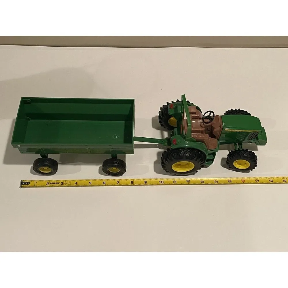 Ertl John Deere Tractor & Hay Wagon 1/32‎ Plastic Farm Horse Ranch